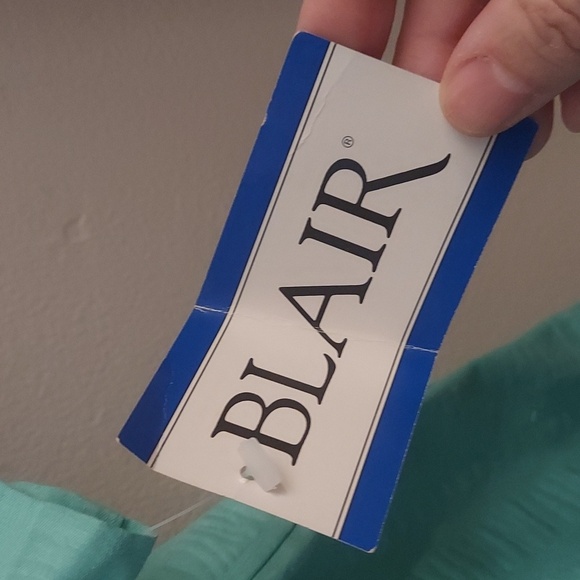 Improved Living Green Textured Blouse - Picture 6 of 10